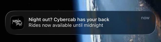 特斯拉奥斯汀Robotaxi延至午夜,FSD v15瞄准全天候运营